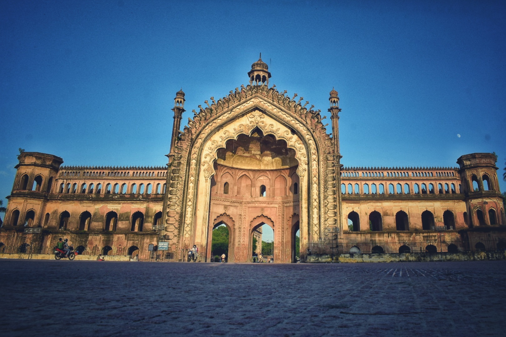 Image of Rumi Darwaza